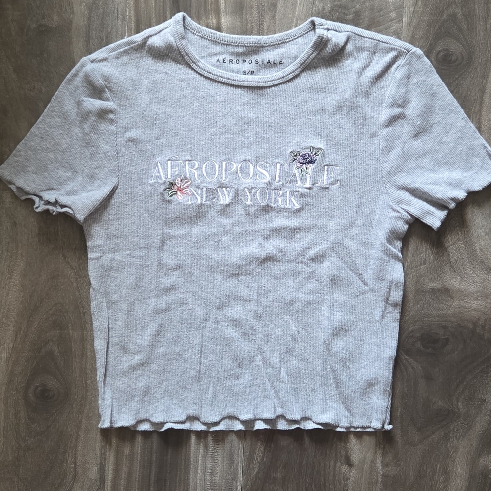 Aeropostale Light Gray Ribbed Tee